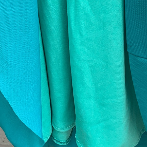 Evening Gown by Coco Collection. Size M. - Picture 6 of 10